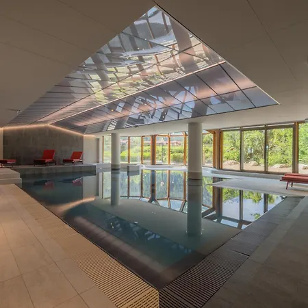 Le Cristal Mb1 Mont-blanc View, Pool, Private Sauna & Parking - Happy 샤모니
