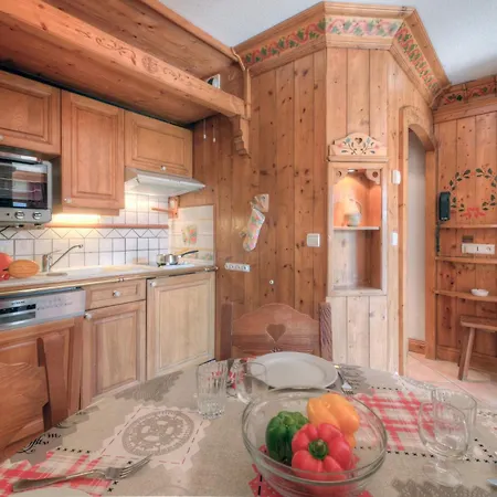 Le Cristal Mb1 Mont-blanc View, Pool, Private Sauna & Parking - Happy
