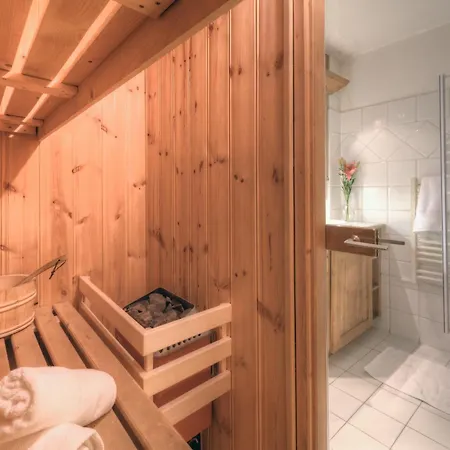 Le Cristal Mb1 Mont-blanc View, Pool, Private Sauna & Parking - Happy