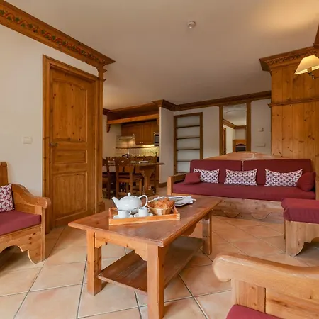 Le Cristal Mb1 Mont-blanc View, Pool, Private Sauna & Parking - Happy 아파트 *