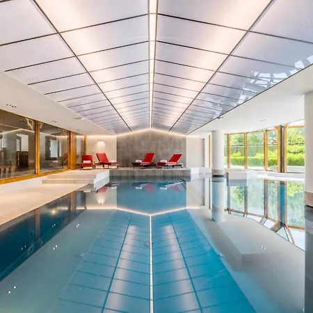 Le Cristal Mb1 Mont-blanc View, Pool, Private Sauna & Parking - Happy 아파트 *