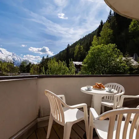 Le Cristal Mb1 Mont-blanc View, Pool, Private Sauna & Parking - Happy 아파트 *