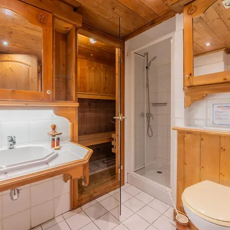 Apartman Le Cristal Mb1 Mont-blanc View, Pool, Private Sauna & Parking - Happy Chamonix